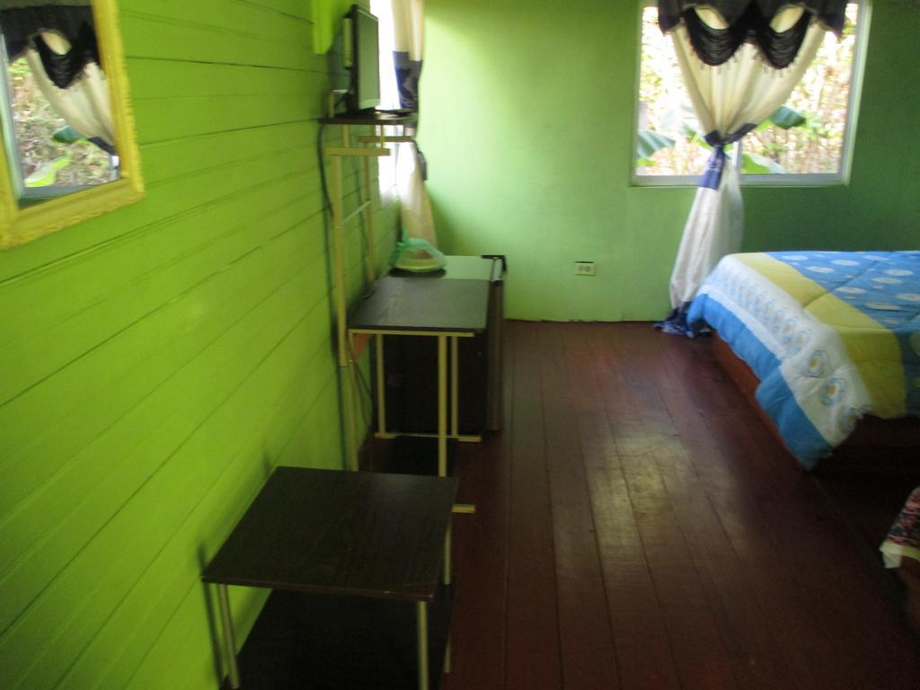 Hotel Flemming Tree Providencia Island 외부 사진