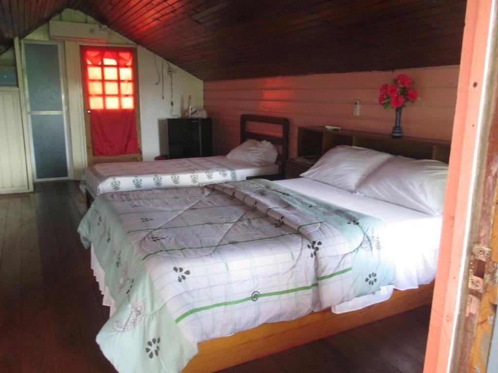 Hotel Flemming Tree Providencia Island 외부 사진